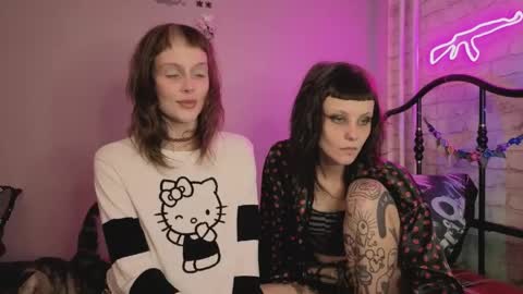 Sin and Skin online show from April 21, 3:41 pm