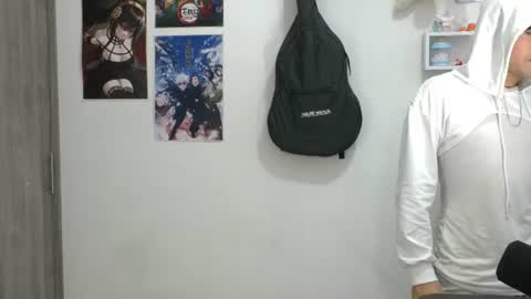 twinslovers_ online show from July 17, 3:52 am
