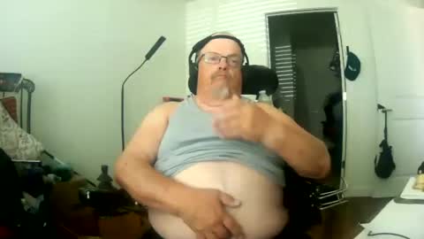 two_wheels_two_balls online show from August 4, 7:10 pm