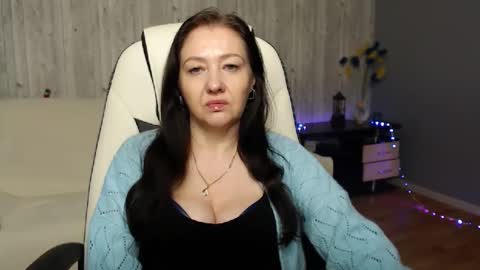 tyramories online show from February 16, 1:49 pm