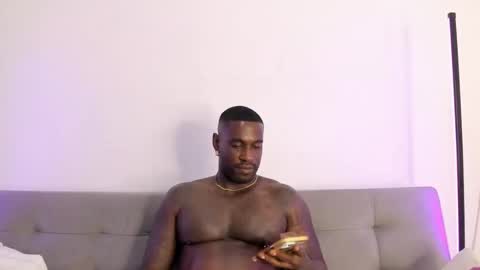 Snapshot of tyron_rulers chatting on September 26, 12:07 am Dvid Rullers online show from September 26, 12:07 am
