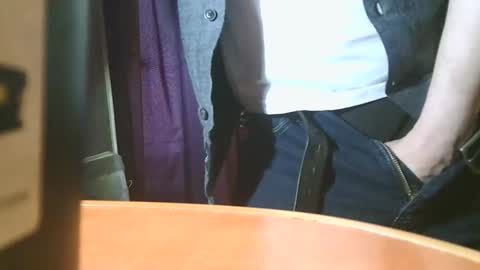 u02g2 online show from April 16, 4:07 pm