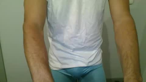 Snapshot of uhhuhyea chatting on October 13, 12:23 am uhhuhyea online show from October 13, 12:23 am