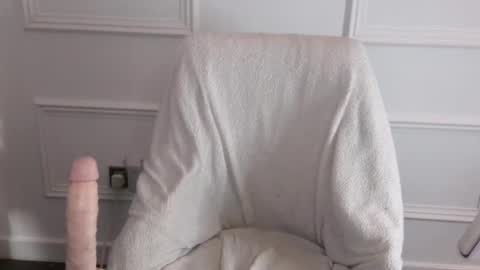 Sienna online show from January 15, 12:36 pm