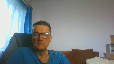 ulmeni7 online show from March 17, 7:13 am