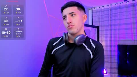 un_sluttyy online show from December 4, 12:38 pm