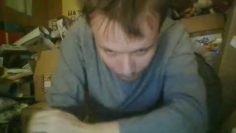 Snapshot of uncut929 chatting on February 16, 5:15 am uncut929 online show from February 16, 5:15 am