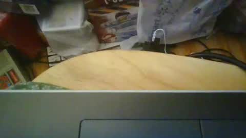 Snapshot of uncut929 chatting on October 17, 2:59 am uncut929 online show from October 17, 2:59 am