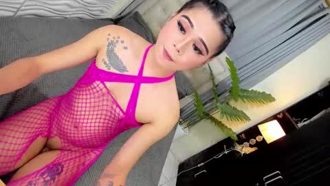 unforgetableasiancock online show from January 12, 5:36 am