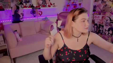 Unholy Lady online show from February 15, 6:37 am