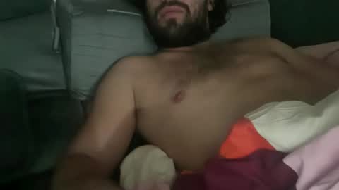 universalstudihoes online show from November 21, 12:14 pm