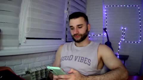 SlavaVibes online show from May 3, 9:10 pm