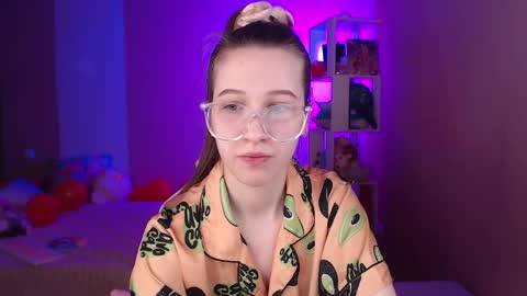 Lera online show from March 3, 1:01 pm