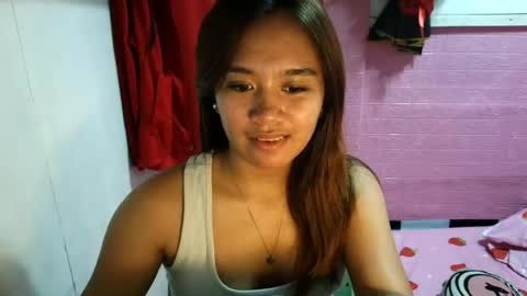 ur_wetwife online show from July 19, 5:32 am