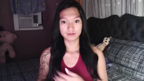 NEWRA  ALLISON online show from January 12, 5:14 am