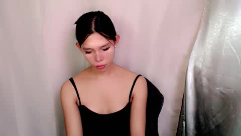 Snapshot of urasian_prettyjane chatting on October 28, 7:53 am Jane online show from October 28, 7:53 am
