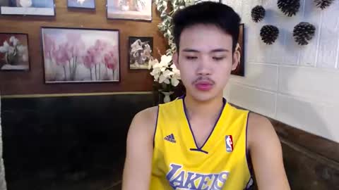 urasiancumboix2 online show from October 10, 4:13 pm