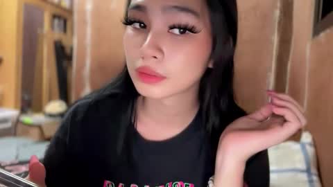 Clara online show from October 17, 4:00 pm