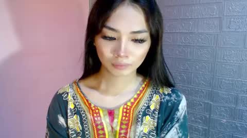 Clara online show from February 3, 5:07 am