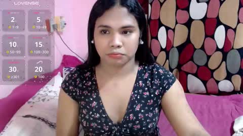 Snapshot of urbabysofia0305 chatting on October 26, 8:41 pm Sofia online show from October 26, 8:41 pm