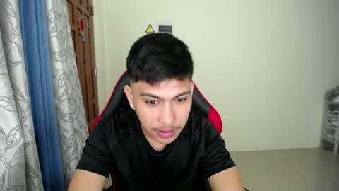 Dannie online show from December 14, 8:04 pm