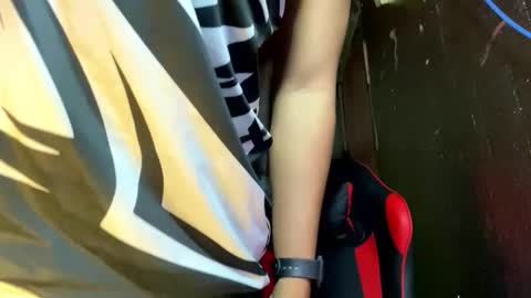 Dannie online show from October 1, 2:49 pm