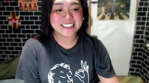 Dimple online show from March 26, 7:08 pm