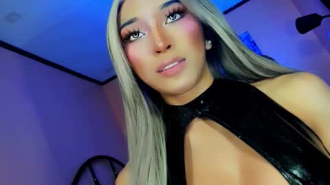 My bella 3 online show from January 6, 3:10 am