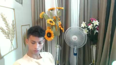richard online show from May 14, 1:48 am