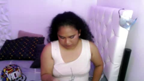 Anna online show from May 17, 4:38 pm