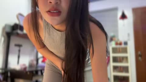 Amira online show from March 20, 6:40 am