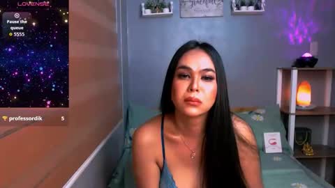 urlovingtrans online show from September 17, 8:29 am