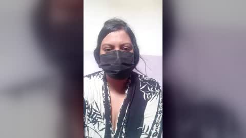uroojkhan6 online show from July 25, 8:12 am