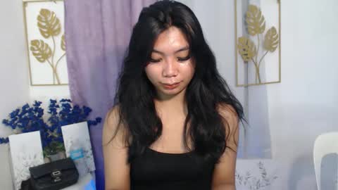 urpinay_sandra69 online show from April 7, 8:49 am
