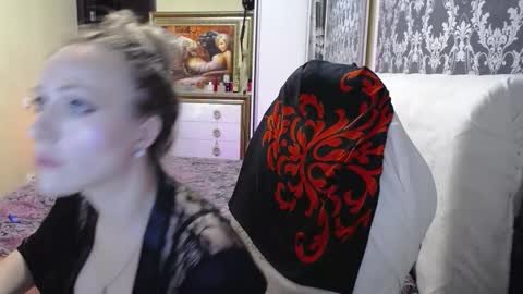 Snapshot of ursecrettreasure88 chatting on October 21, 11:26 am UrSecretTreasure88 online show from October 21, 11:26 am