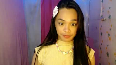 TYRA online show from April 19, 9:28 pm