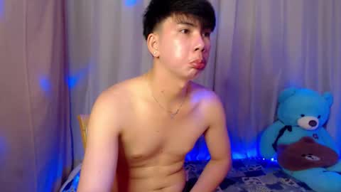 ursweet_jade online show from February 2, 7:32 pm