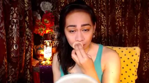 Merca online show from December 12, 9:26 pm