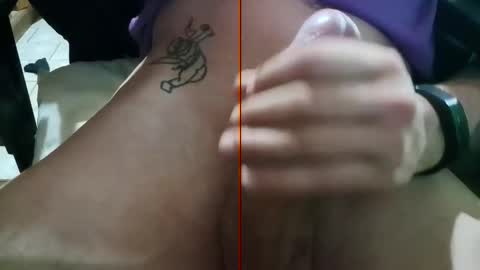 Snapshot of v0idmeister chatting on October 4, 3:59 am v0idmeister online show from October 4, 3:59 am