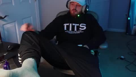 v_for_veng online show from November 21, 6:00 am