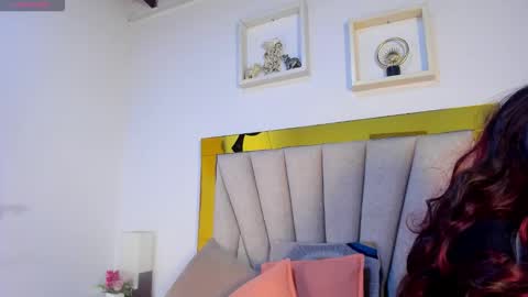 vahioleth  online show from March 21, 8:19 am