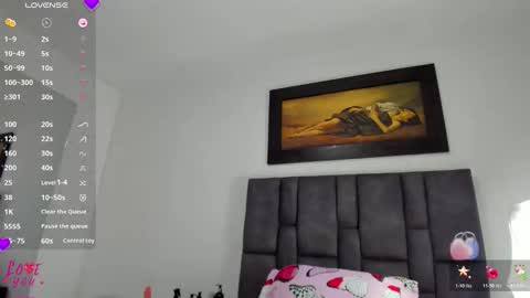 Vahiolet smith online show from March 31, 3:18 am