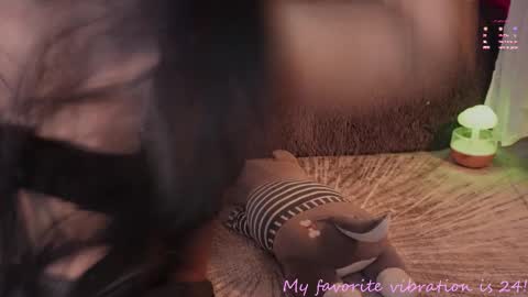 Val  online show from March 8, 10:03 pm