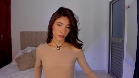 valentina online show from September 17, 1:03 pm