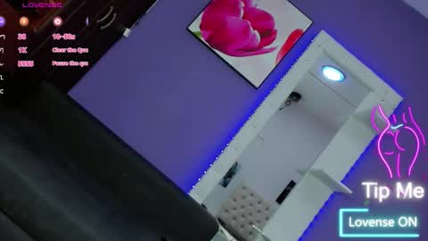 valentina_horny777 online show from September 28, 1:03 am