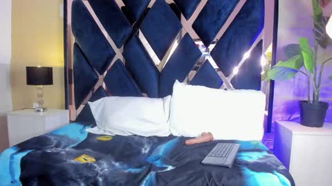 valentina online show from January 16, 1:25 am