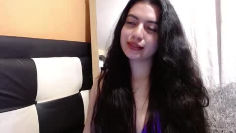 valentinasmith18 online show from February 27, 2:15 am