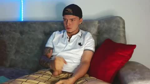 Nick online show from December 5, 4:38 pm