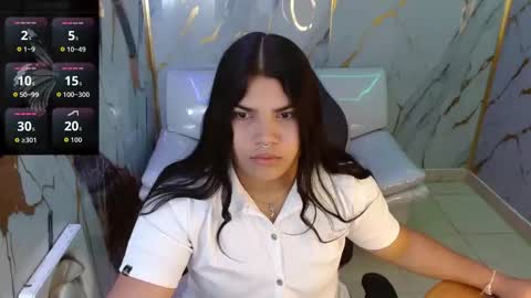 valeri_harpers4 online show from April 9, 5:55 am