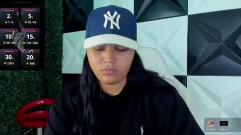 valeri_harpers4 online show from March 11, 2:03 am